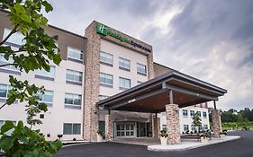 Holiday Inn Express & Suites Kingston-Ulster By Ihg